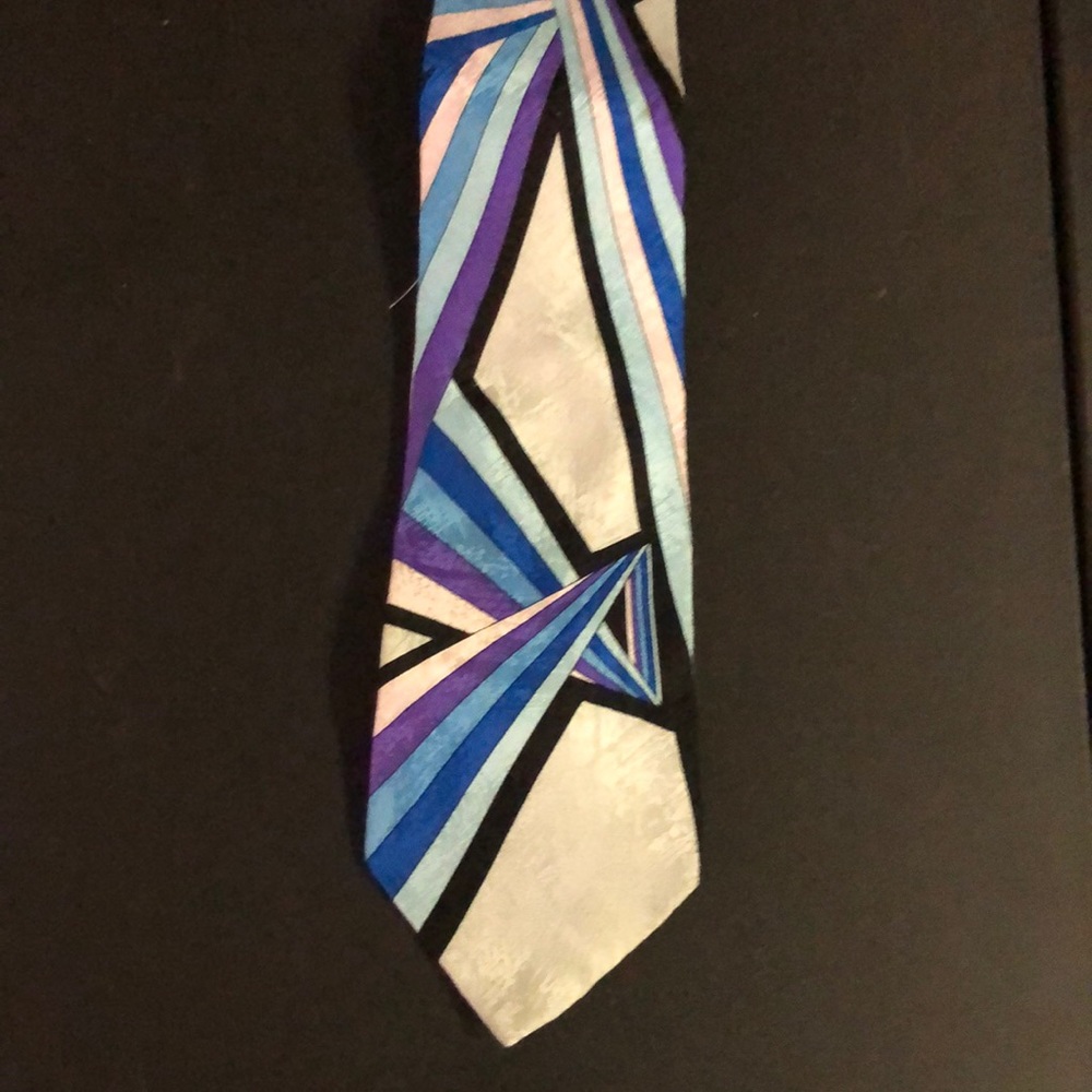 Rush Limbaugh No Boundaries Tie 1996
